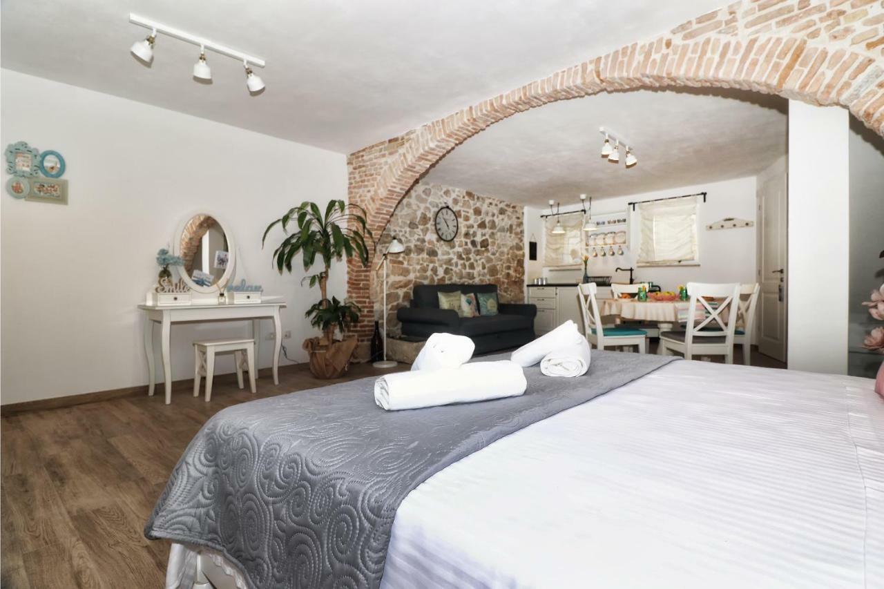 Cozy Apartment Mari Rovinj Eksteriør billede