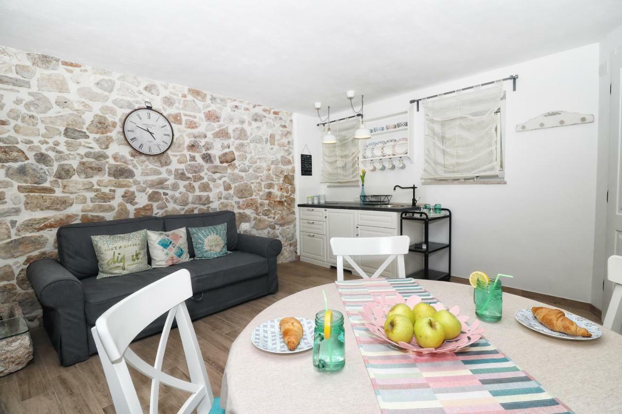 Cozy Apartment Mari Rovinj Eksteriør billede